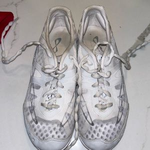 NFINITY Cheer Shoes with Case